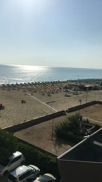 APARTMENT ON THE SEA - Image 1