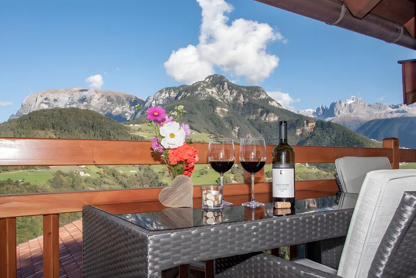 Schlern – Authentischer Hofurlaub mit Tieren, Sauna & Bergblick - Image 1