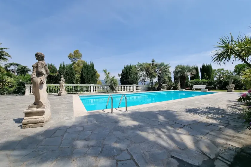 Paradiso Al Mare Terrace and Shared pool - Happy Rentals - Image 1