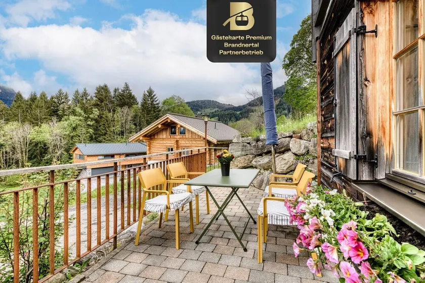 Chalet Tschengla - Image 1