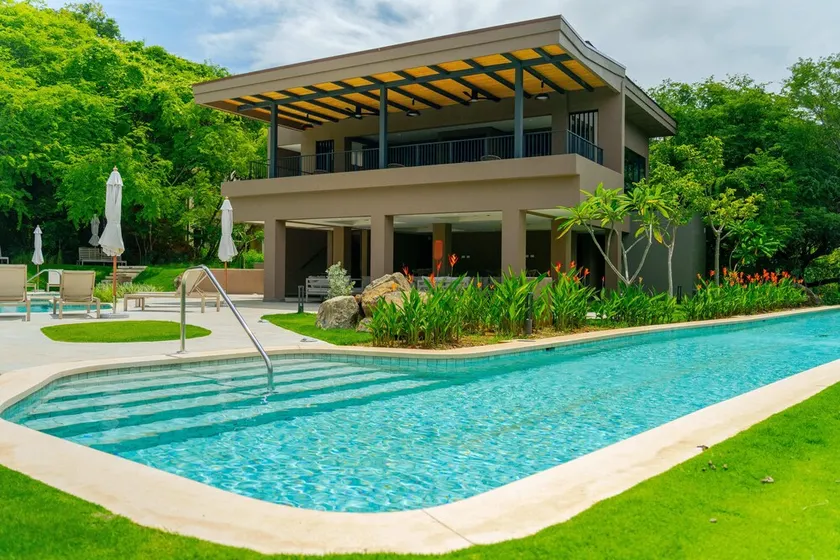 Suncoast Rentals - Image 1