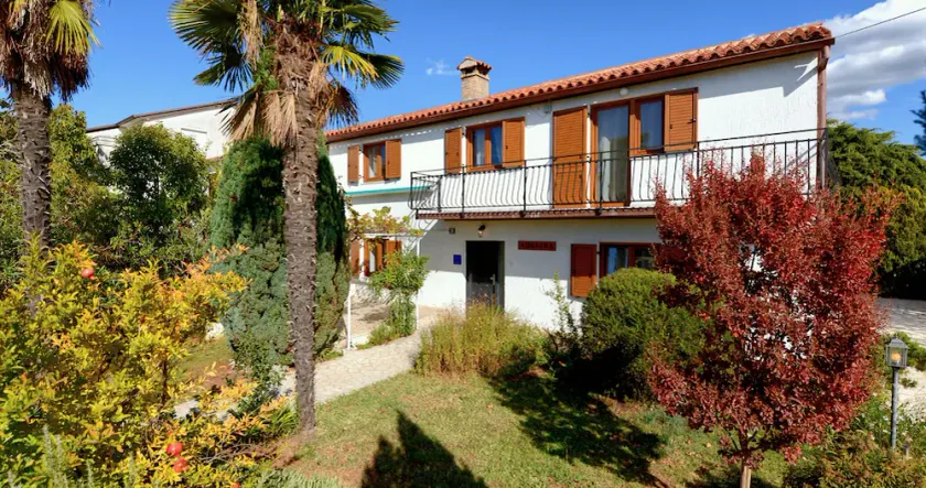 Adriana holiday home near Porec - Image 1