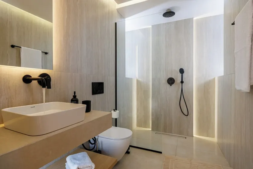 Sokratis LocoLux Villas & Suites - Image 1