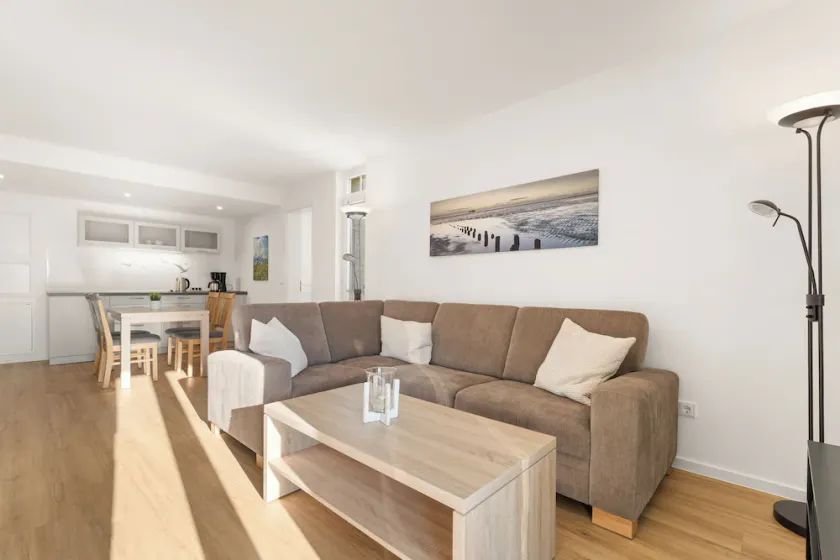 Hübsche, Strandnahe Ferienwohnung mit Eigener Sauna und Terrasse mit Strandkorb - Image 1