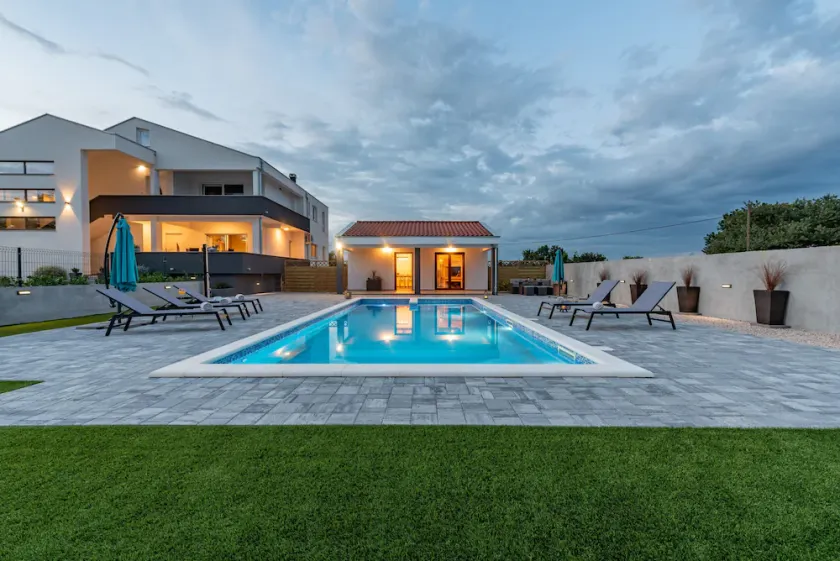 Villa Zeleni gaj ZadarVillas - Image 1