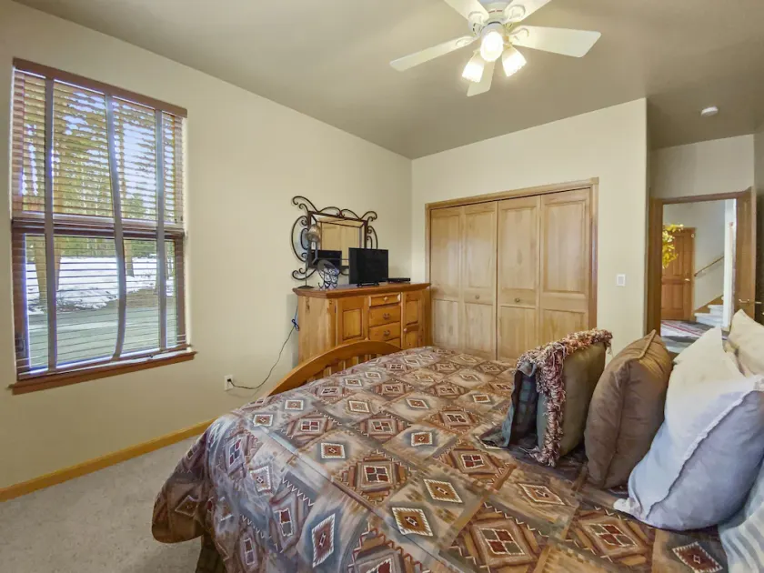 Gold King Chalet townhouse - Image 1