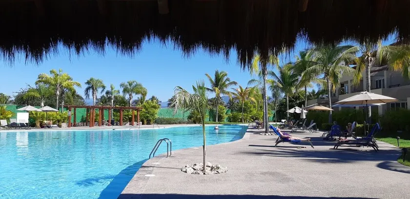 Executive 2 bed, 2 bath, Penthouse, Paradise Village, el Tigre, Isla Palmares - Image 1