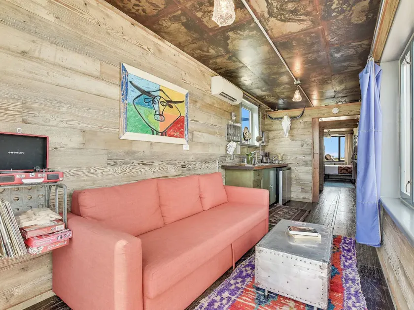 Flophouze Shipping Container Hotel - Houze 4 - Image 1