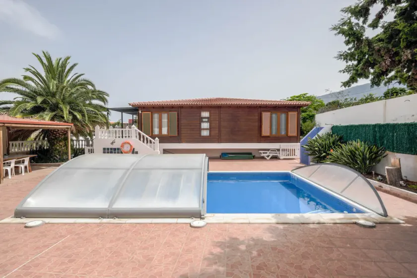 Charming \"Casa Rural\" with Sea View, Mountain View, Wi-Fi, Garden, Terrace & Pool - Image 1