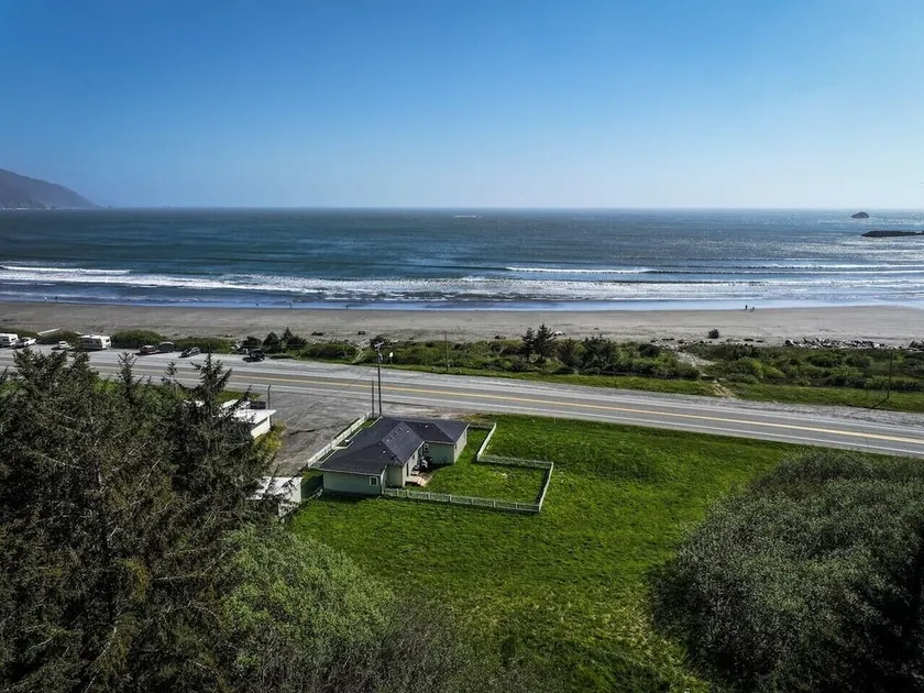 Surfer's South Beach - Image 1