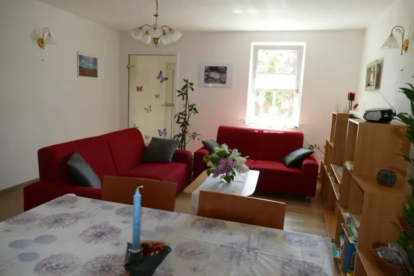 Apartment mit Garten, Terrasse und Grill - Image 1