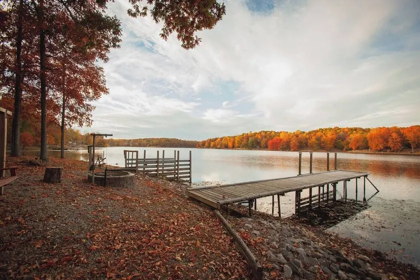 Lakehouse with Hot Tub - Near Shawnee Forest - Image 1