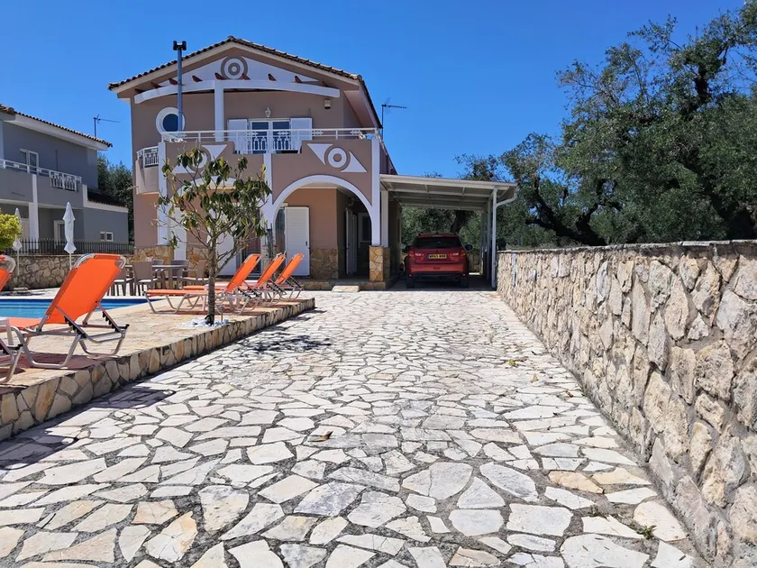 Beautiful Villa Ella with private pool.  E.O.T Licence MHTE 0428K9200476001 - Image 1