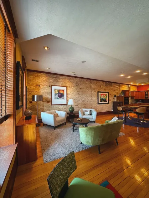 Bellissimo Loft storico Downtown Coopersville, MI - Image 1