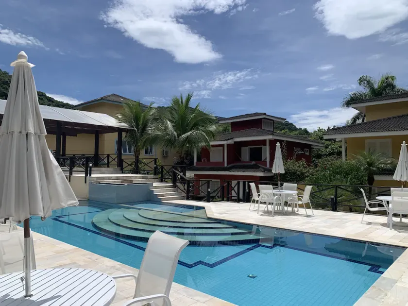 Juquehy beach, 5 suites in condominium 450m from the sea - Image 1