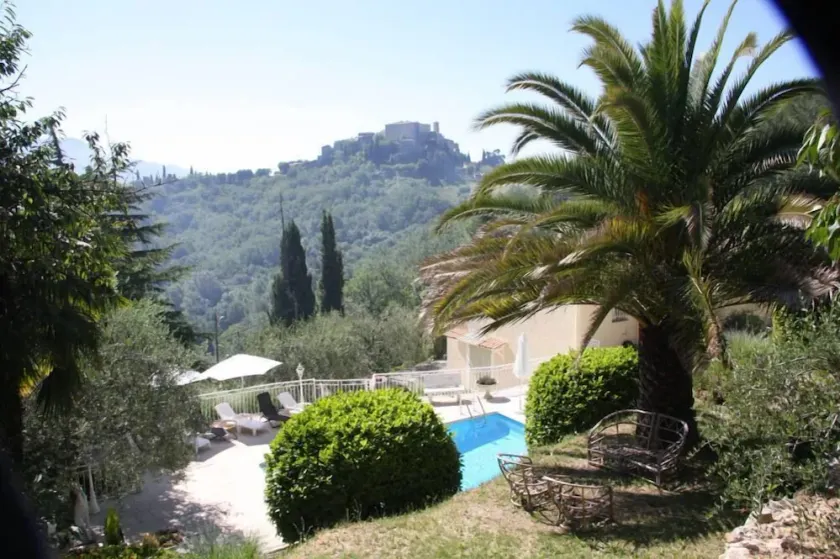 Very quiet villa, ideally located, great views !!! Perfect holidays - Image 1