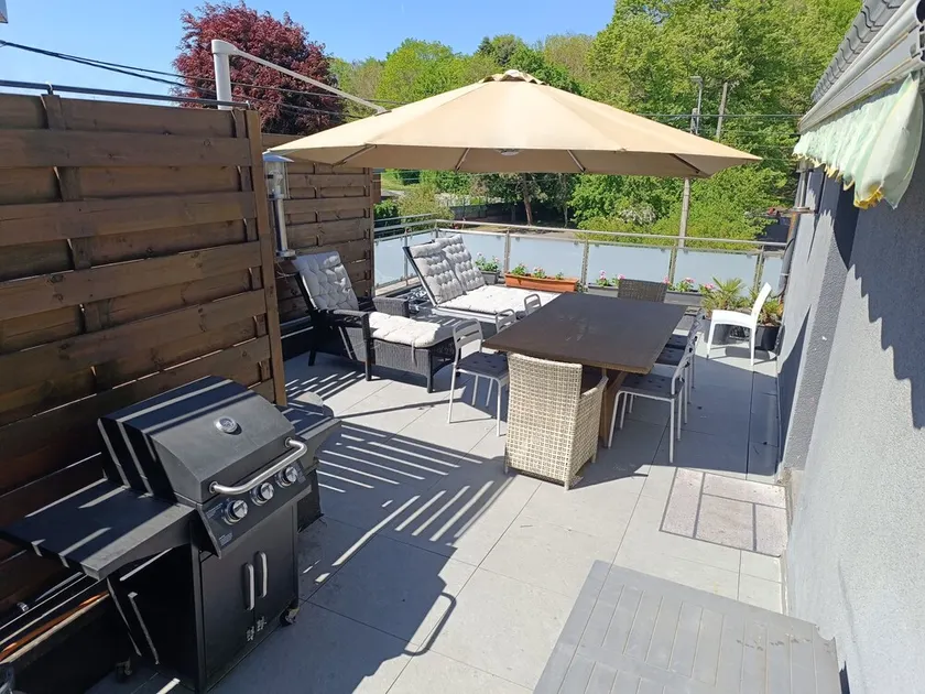 Liège cheerful modern house for 8pers with 30m2 terrace and enclosed courtyard. - Image 1