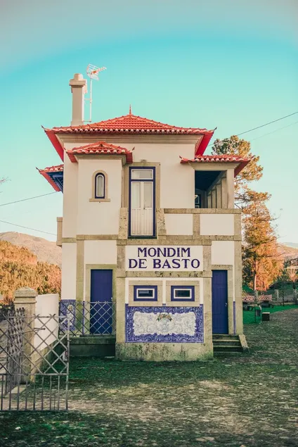 Estação Ferroviária de Mondim de Basto - Image 1