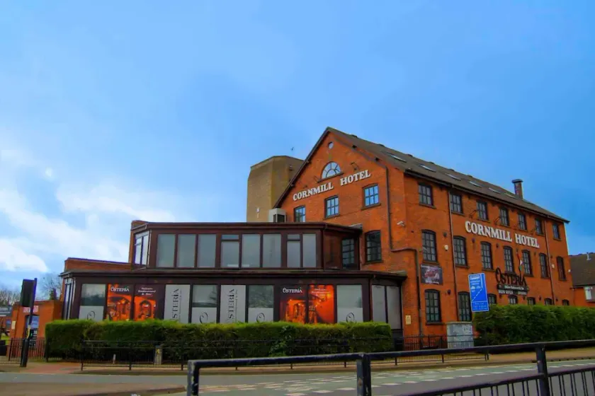 Cornmill Hotel - Image 1