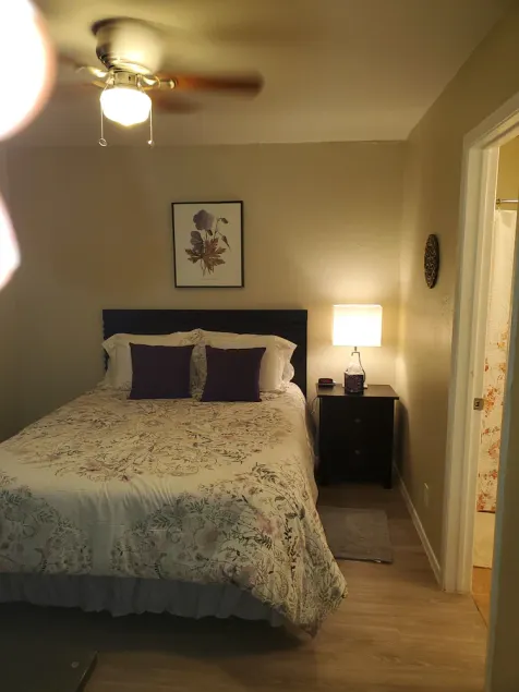 Home Away From Home No Pet Fee - Image 1