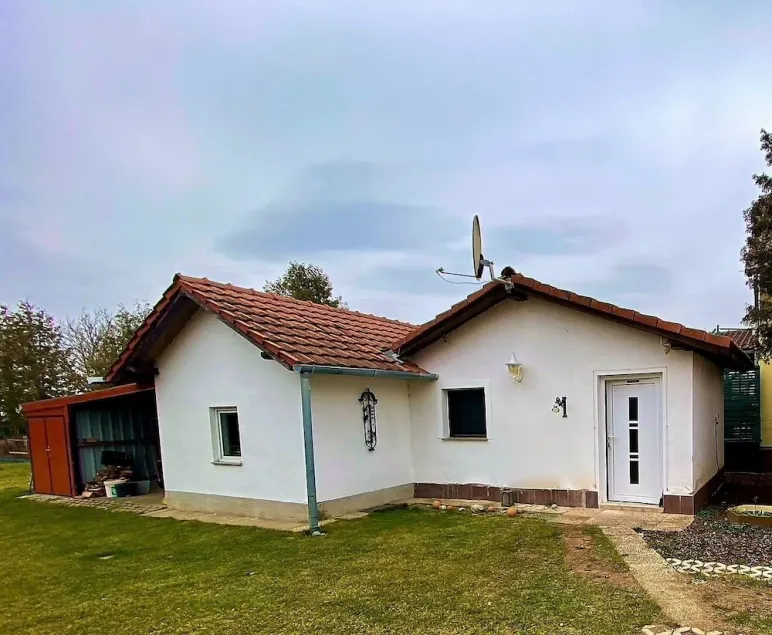 Vacation home for 2 guests with 45m² in Lócs (184364) - Image 1