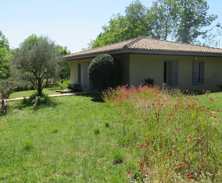 Country house in a beautiful natural setting, in the heart of the Gard department - Image 1
