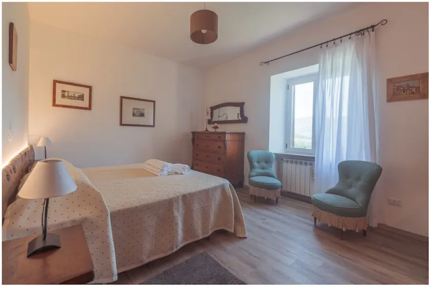 FARMHOUSE QUERCETO - APARTMENT SUNFLOWER - Image 1