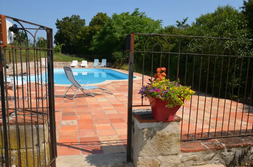 Schönes, authentisches Landschlösschen im Haut-Agenais-Perigord mit Swimmingpool - Image 1