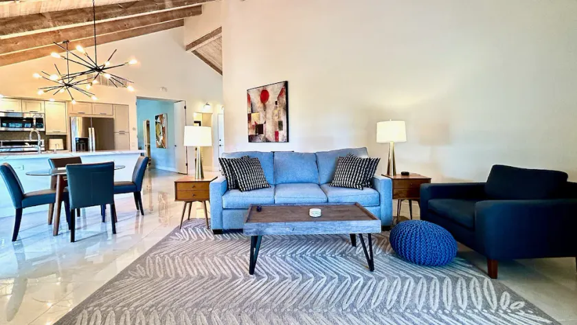 Modern Life | Chic 1BR Getaway with Expanded Outdoor Living Spaces – a Greenday property - Image 1
