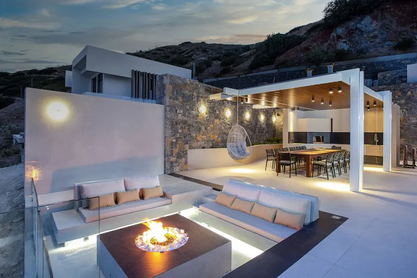 Chef included by Fantasia Villas: Villa Hyperion - Image 1