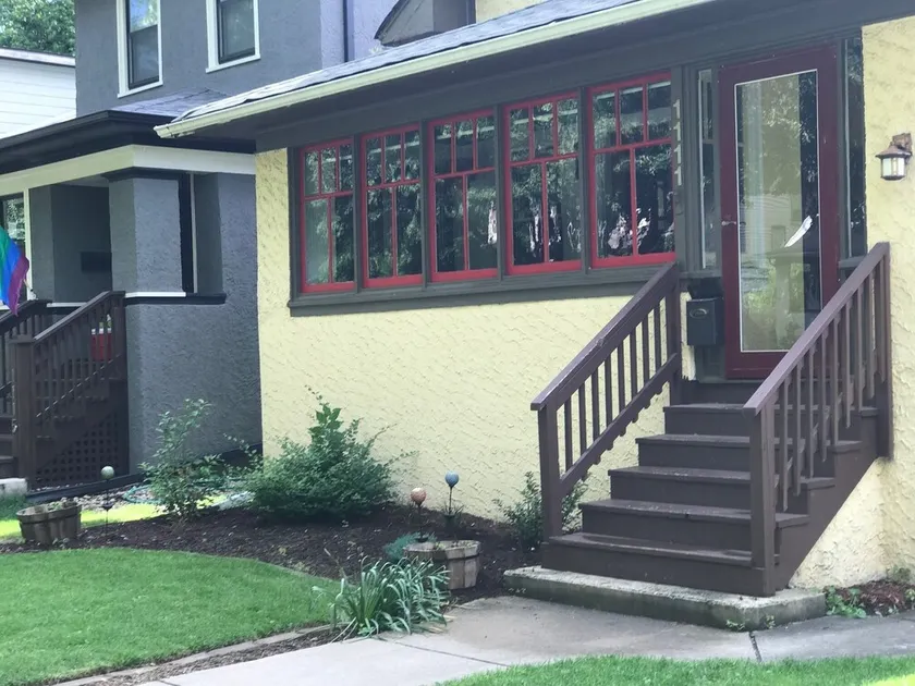 Relaxing Oak Park Home - Image 1