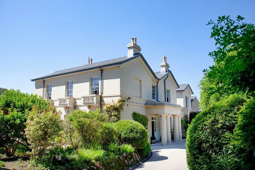 One of Torquay's finest Victorian Mansions - now chic and modern holiday accommodation for up  to te - Image 1