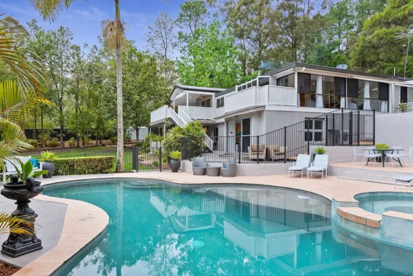 442 Martinsville Rd  · Villa Nessa - Spa - 12.5m pool up to 14 guests - Image 1
