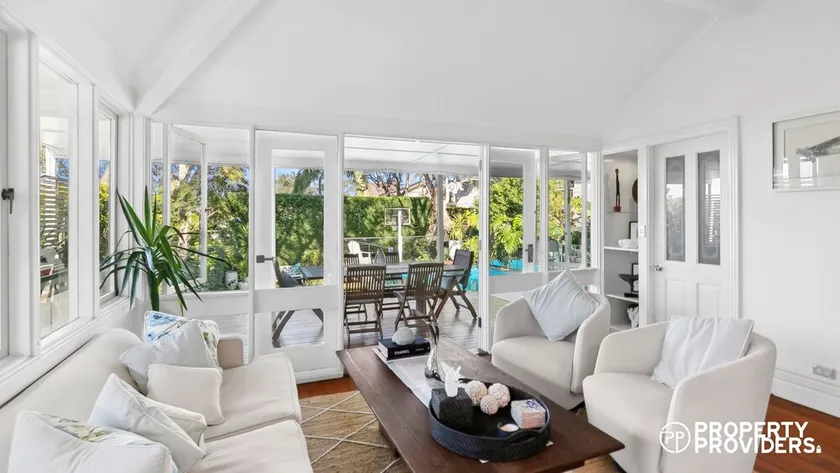 Stunning Three Bedroom Home in Mosman with Pool - Image 1