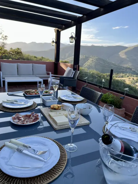 MARBELLA / ELVIRIA / LA MAIRENA / Stor och lyxig app. / Extraordinära vyer. - Image 1