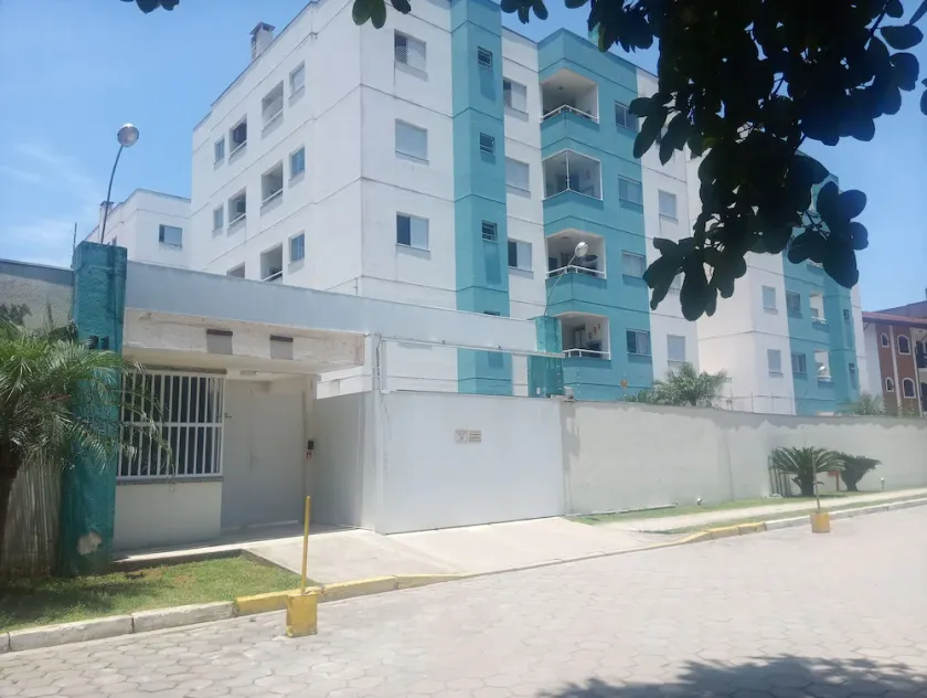 Coin calme, appartement confortable avec piscine, jacuzzi et barbecue. - Image 1