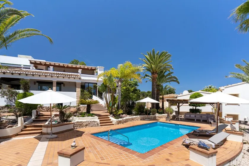 Villa La Joya with sea views - Image 1