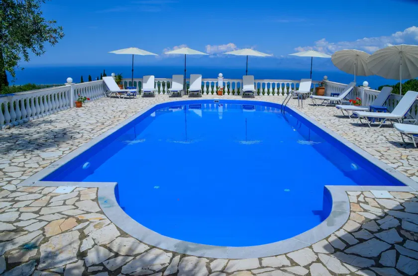 Grande villa familiare a Loutses a 10 minuti da Kassiopi Vista panoramica sul mare - Image 1
