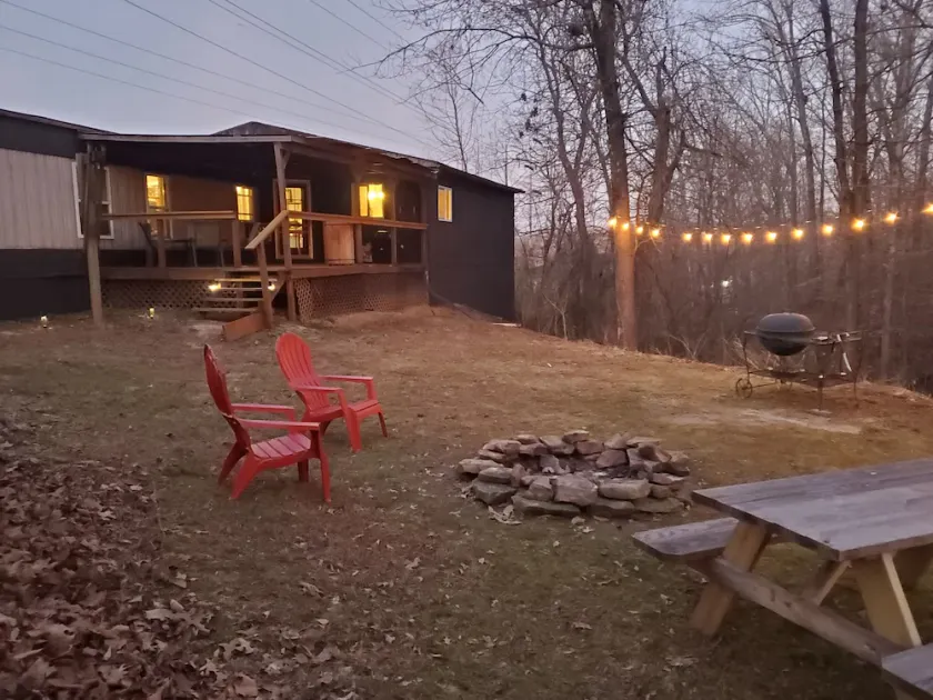 Creekside Valley: secluded, spacious home for 8! - Image 1