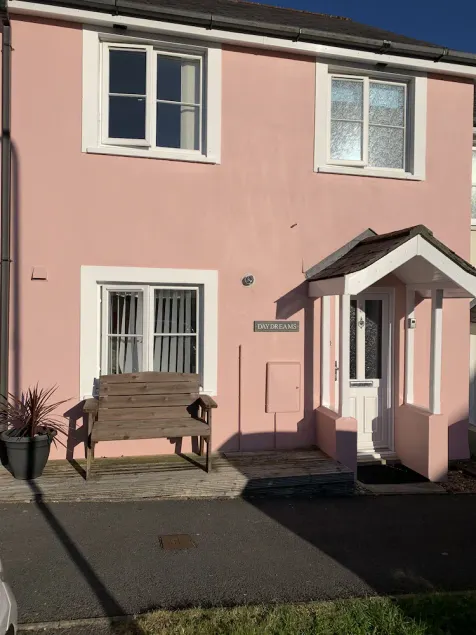 Day Dreams - une maison de 3 chambres près du centre du village de Saundersfoot (avec Wi Fi) - Image 1