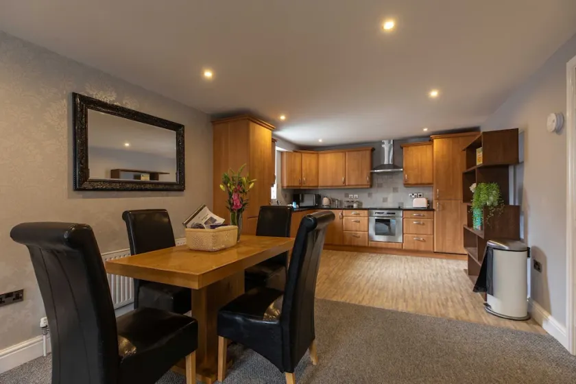 Regent House, Thirsk - Central Apartment in North Yorkshire. - Image 1