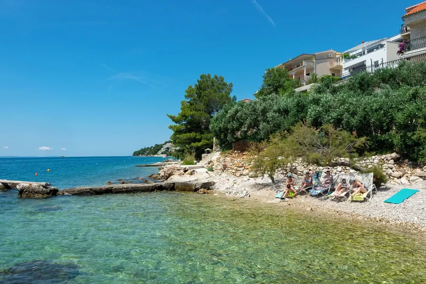 Apartment Garden by the Sea - Image 1