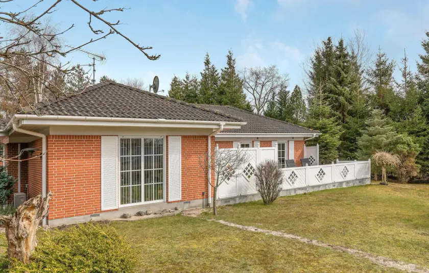 House in Rønne for 8 people with 4 rooms Ref. 625315 - Image 1