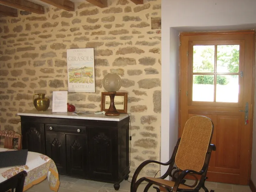 Paradiso di pace in un villaggio di - Image 1