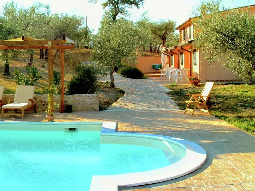 Farmhouse in Giano dell'Umbria with Jacuzzi, Swimming Pool - Image 1