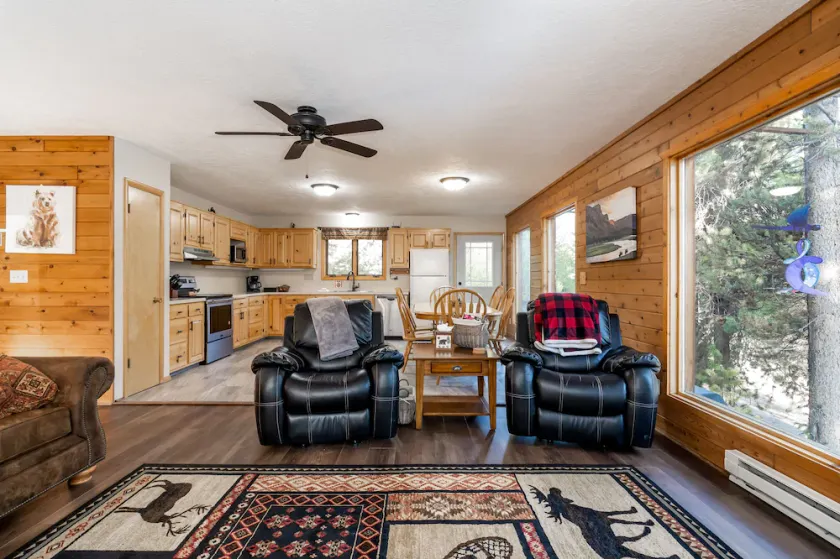 Shepherd Family Retreats- Moose - Image 1
