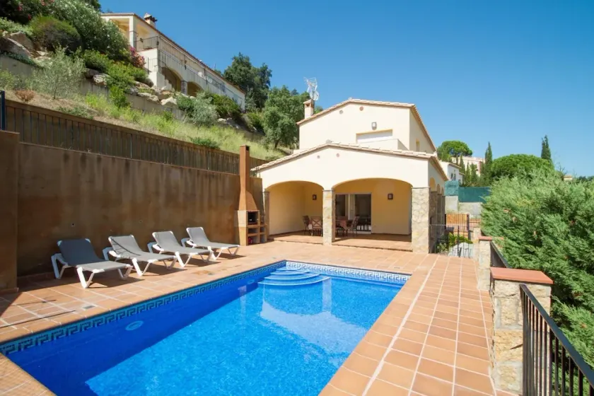 Club Villamar - Moderne helle, eingerichtete 6-Zimmer-Villa mit Terrasse, privater Pool mit schön... - Image 1