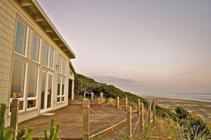 Gorgeous Oceanfront Beach House - Elegant moderne m / fantastisk uhindret udsigt - Image 1