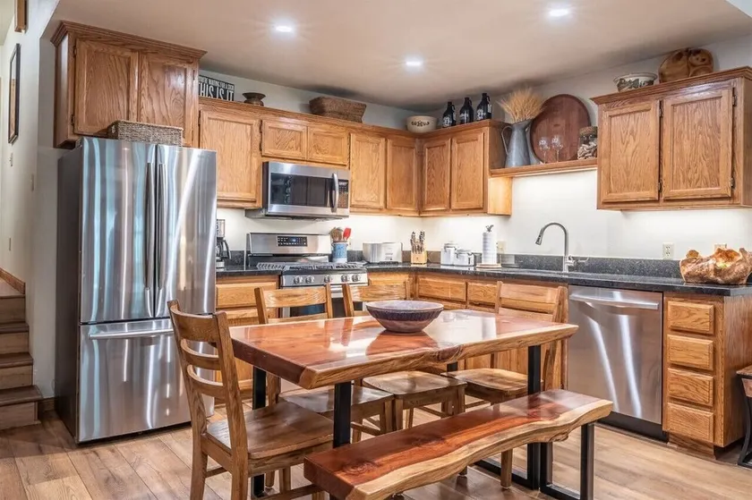 Aspen Meadows 10 - Image 1