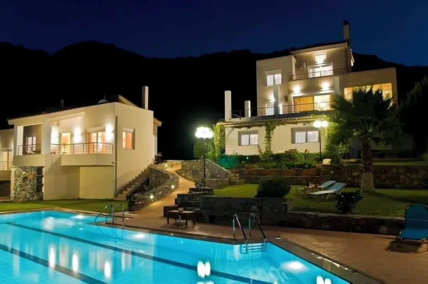 Agnanti Agia Pelagia, amazing view, private pool, perfect for families - groups - Image 1
